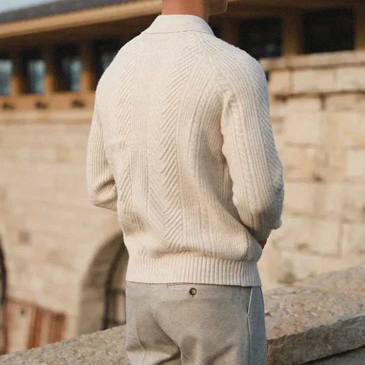 Knitted Sweater – Patterned Texture & Layered Warmth