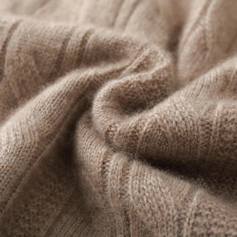 Sweater - Soft-Blend Polo Collar & Insulating Shape